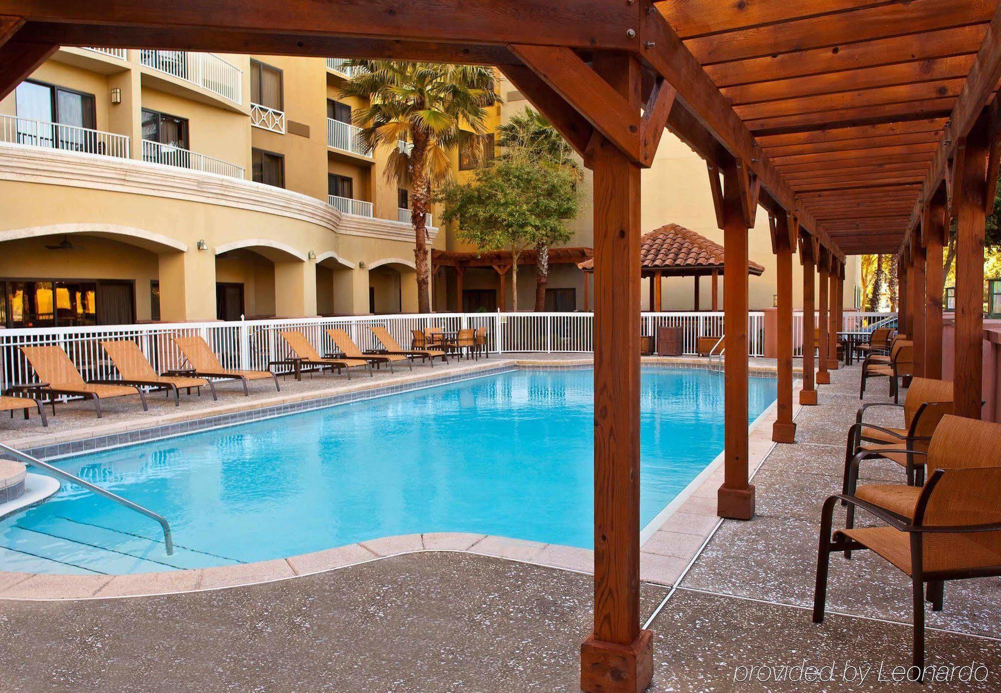 Courtyard By Marriott Sandestin At Grand Boulevard Kültér fotó